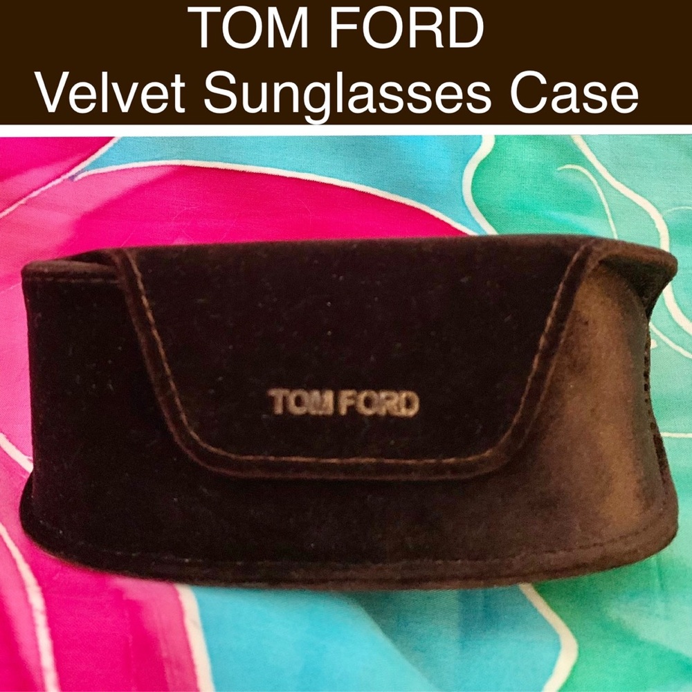 NWOT Tom Ford Velvet Oversized Sunglasses Case